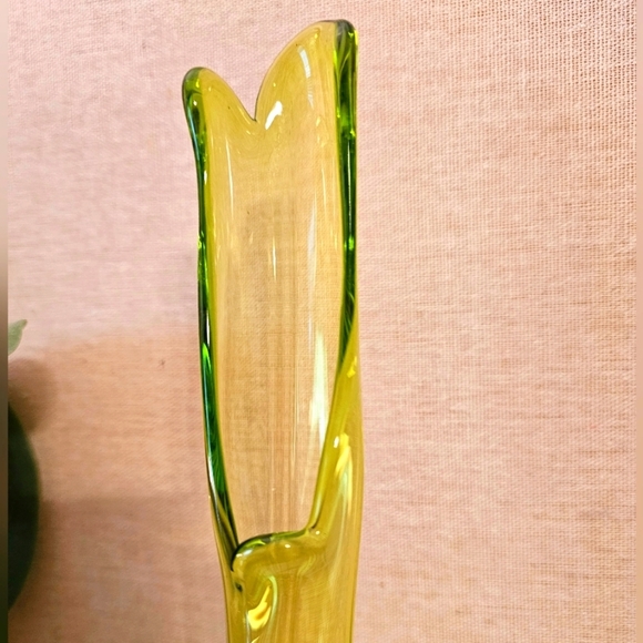 Viking Green Drape Swung Art Glass Vase - Picture 4 of 14